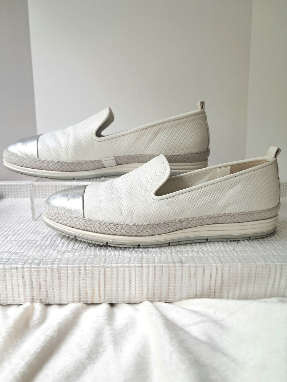 Paul Green Joaquin Espadrille Slip-on Leather Loafers Women's 7.5 White/Silver - Picture 4 of 15